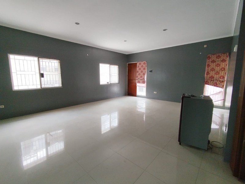 Disewakan Rumah Tinggal 2 Lantai Siap Huni Strategis di Laweyan, Karangasem, Laweyan, Surakarta