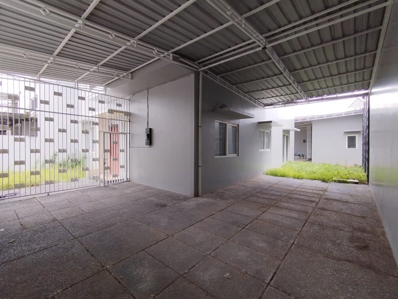 Disewakan Rumah Tinggal 2 Lantai Siap Huni Strategis di Laweyan, Karangasem, Laweyan, Surakarta