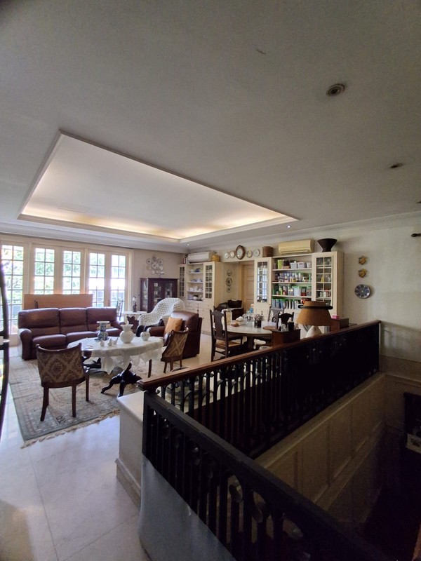 Dijual Rumah Mewah Di Jl. Darmawangsa, Kebayoran Baru, Jakarta Selatan