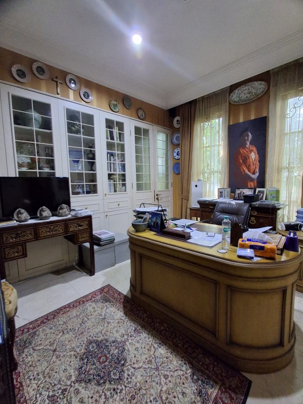 Dijual Rumah Mewah Di Jl. Darmawangsa, Kebayoran Baru, Jakarta Selatan