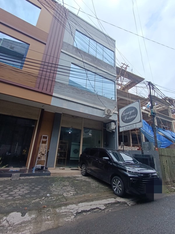 Dijual Ruko 4 Lantai Lokasi Di Jl. Duren Tiga Raya, Jakarta Selatan