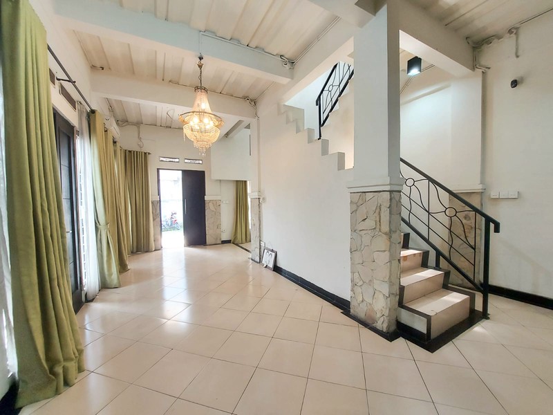 Cirendeu Gelagah Rumah Dalam Cluster Dekat Villa Cinere Mas