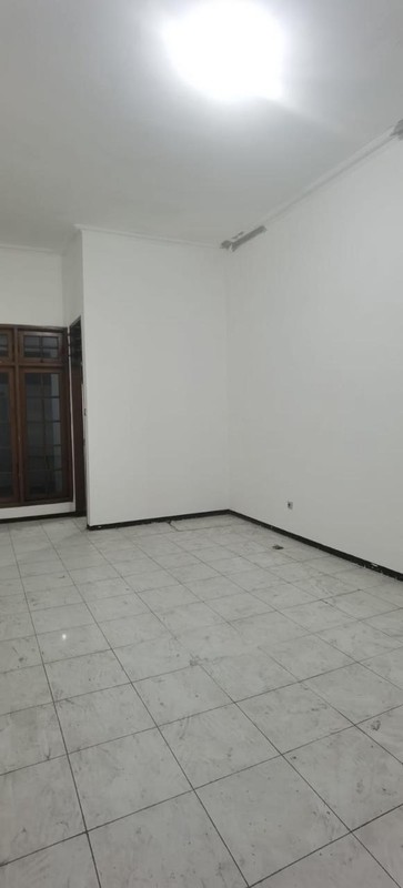 SEWA RUKO 2 LANTAI JL BRATANG GEDE