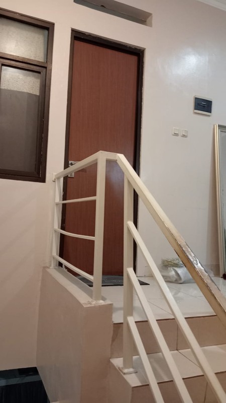 Lebak bulus cirendeu kirai rumah 2lt dalam cluster besar