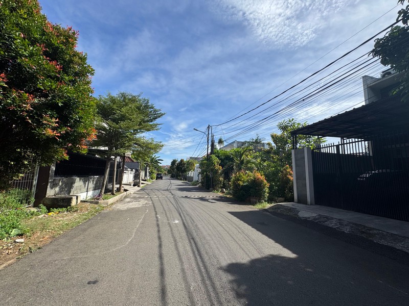 KAVLING MERUYA JAKARTA BARAT, Hanya 5 menit ke Lippo Mall Puri