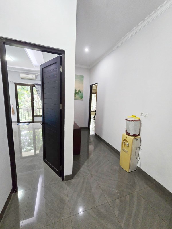 Rumah Hoek dan siap huni di Permata Bintaro