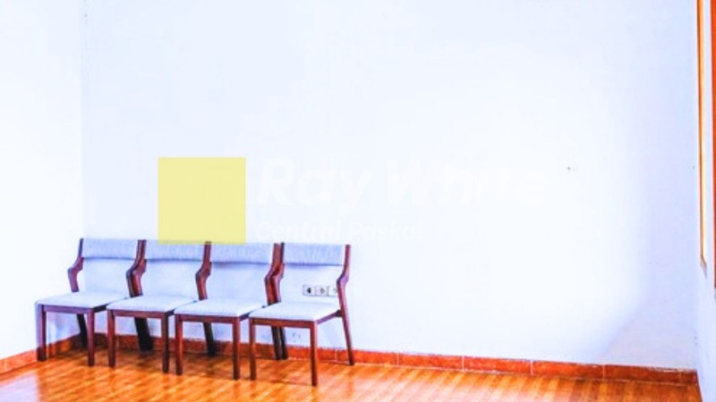 Ruko Strategis di Mainroad Naripan Bandung