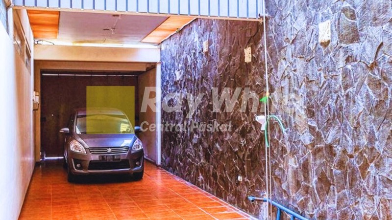 Ruko Strategis di Mainroad Naripan Bandung