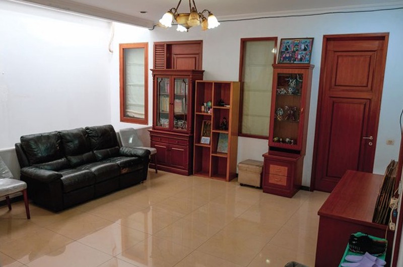 Ruko Strategis di Mainroad Naripan Bandung