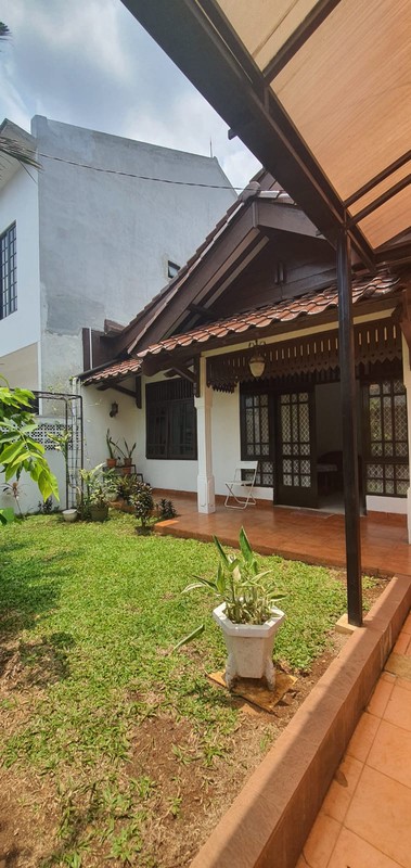 Rumah Nyaman dan Siap Huni di Kawasan Mandar, Bintaro