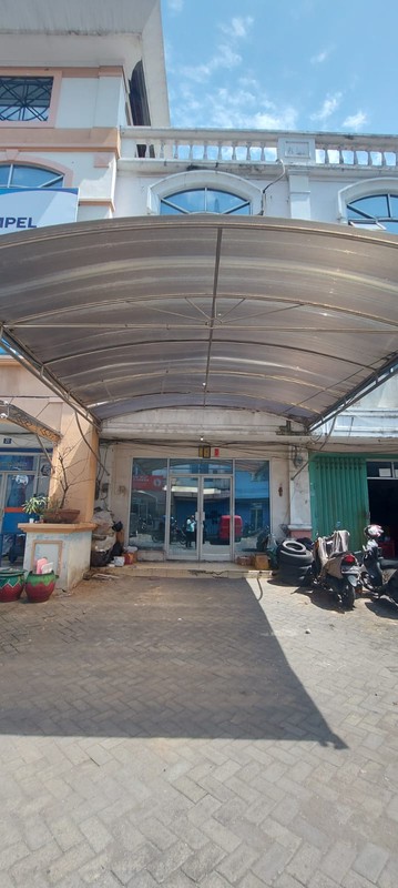 Ruko Murah siap pakai untuk bisnis di rungkut