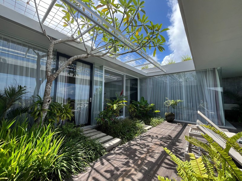 Villa Freehold Luxurious   in Uluwatu Bali