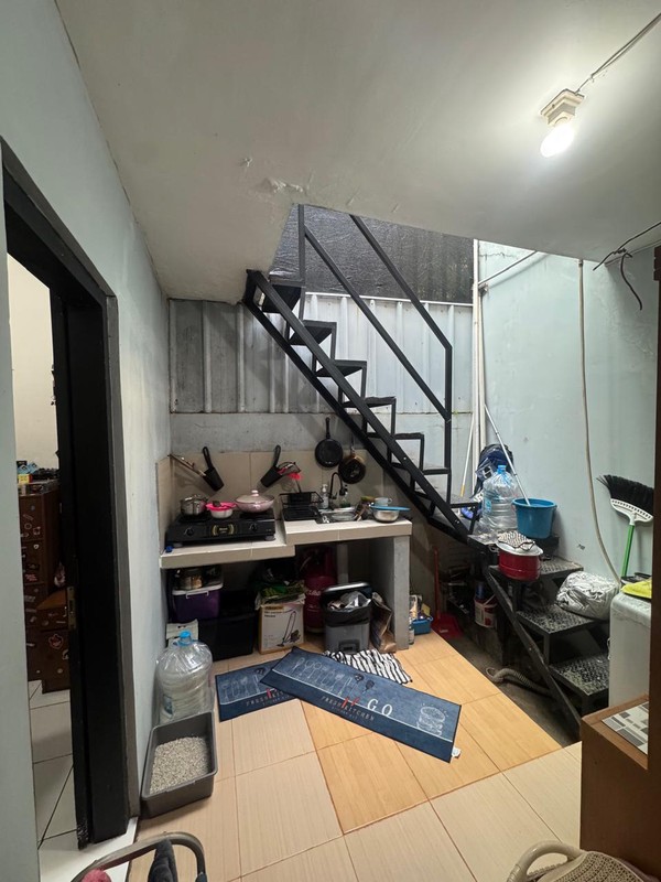 Rumah Bagus Di Town House Sektor 9 Ciputat Tangerang Selatan