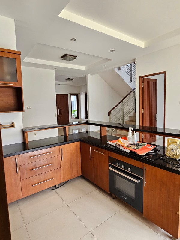 Rumah Bagus Di Jl Gaharu Cipete Jakarta Selatan