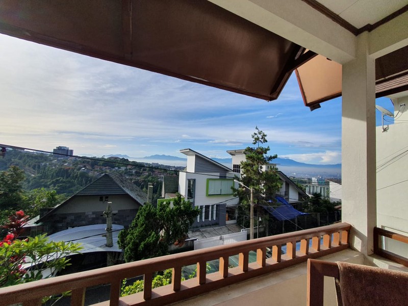 Villah Full Furnished di Lembah Pakar 