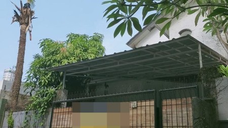 Rumah Bagus Di Jl Kav Lestari Lebak Bulus Jakarta Selatan