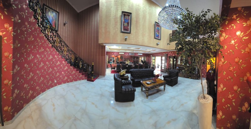  Rumah Mewah Cluster di Cirendeu