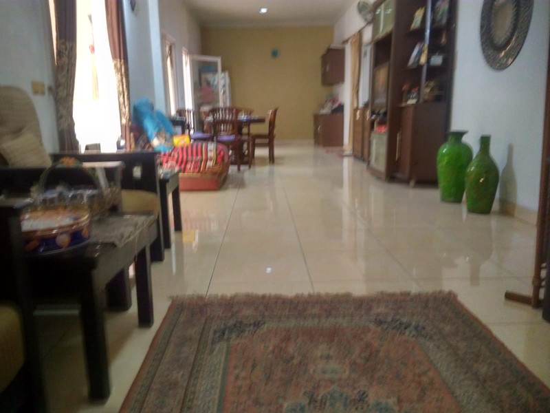 Rumah rapi di Puspita Loka