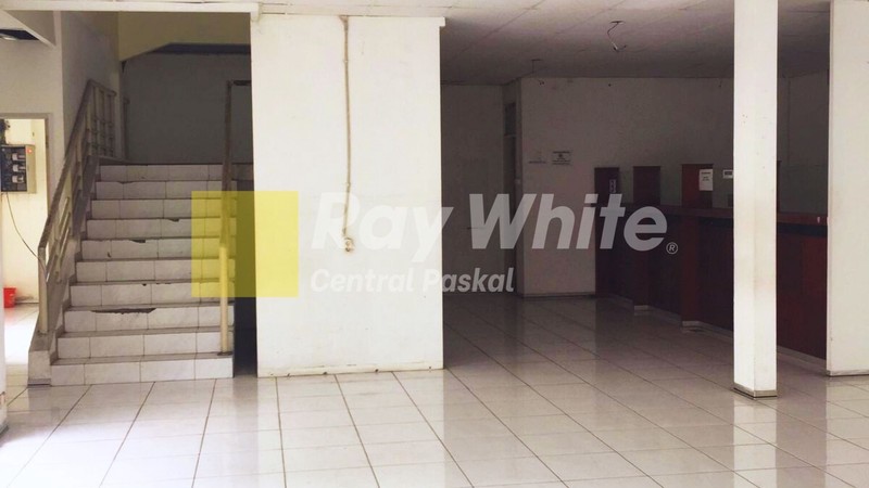 Gedung Untuk Usaha di Tengah Kota Bandung