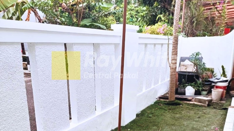 Rumah di Komplek Margahayu Soekarno Hatta Bandung