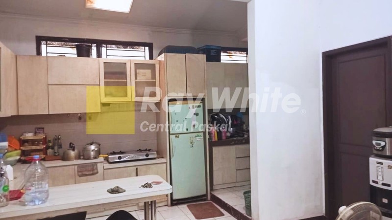 Rumah di Komplek Margahayu Soekarno Hatta Bandung