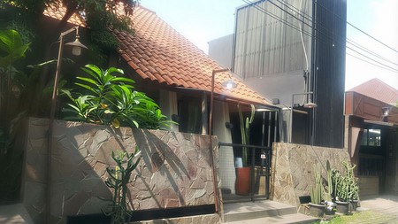 FOR RENT! Ruang Usaha Cocok Untuk Resto / Coffeeshop di Cinere