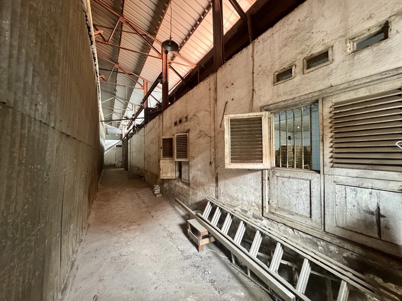 Dijual Gudang Strategis di Jalan Tiang Bendera, Tambora - Jakarta Barat