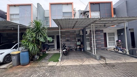 Di jual  cepat rumah 2 lantai di Tunas Residence cinere Depok 