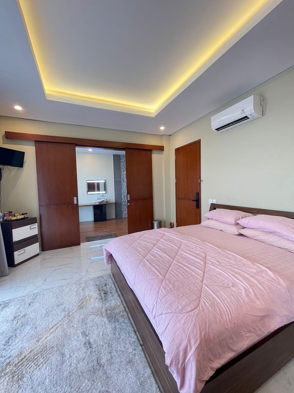 Rumah Baru Modern Minimalis Premium Rooftop City View di Pulomas