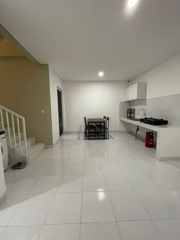 Rumah Baru Modern Minimalis Premium Rooftop City View di Pulomas