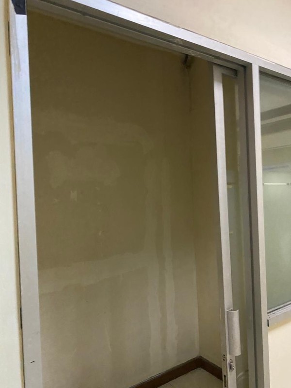 Ruko Gandeng 4 Lantai Cikarang, Parkir Luas, Siap Pakai  