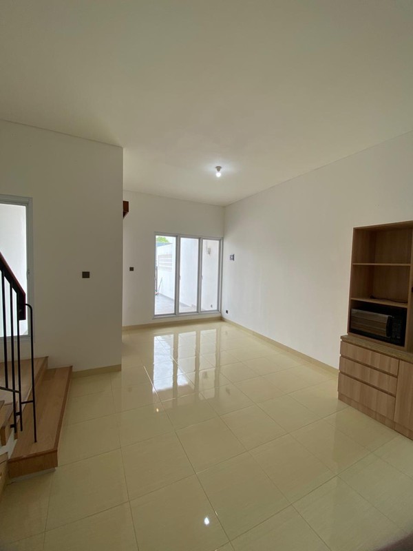 Rumah Siap Huni Dalam Komplek Fasilitas Lengkap 2 Menit ke Tol Andara