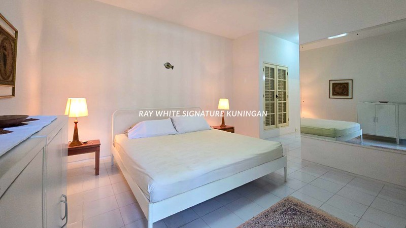 Dijual Rumah Bagus Siap Huni Di Jalan Sibayak Limo Depok 