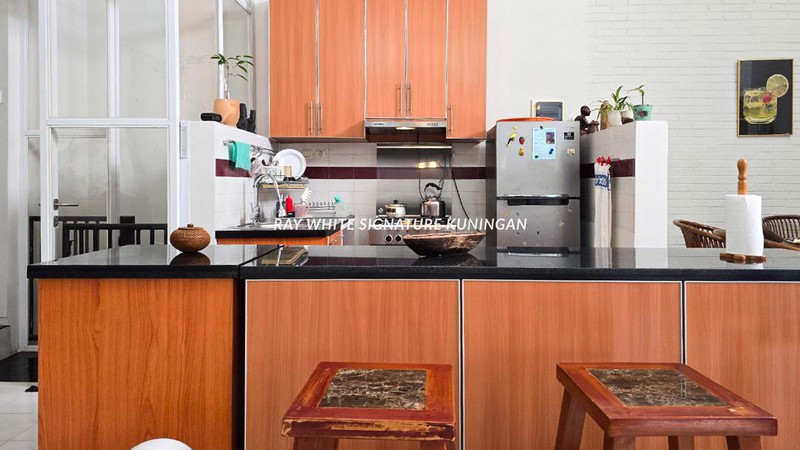 Dijual Rumah Bagus Siap Huni Di Jalan Sibayak Limo Depok 