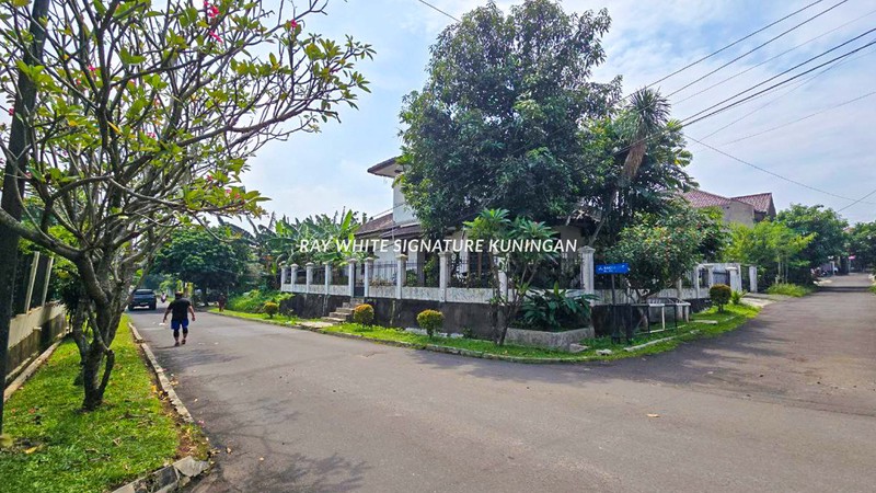 Dijual Rumah Bagus Siap Huni Di Jalan Sibayak Limo Depok 