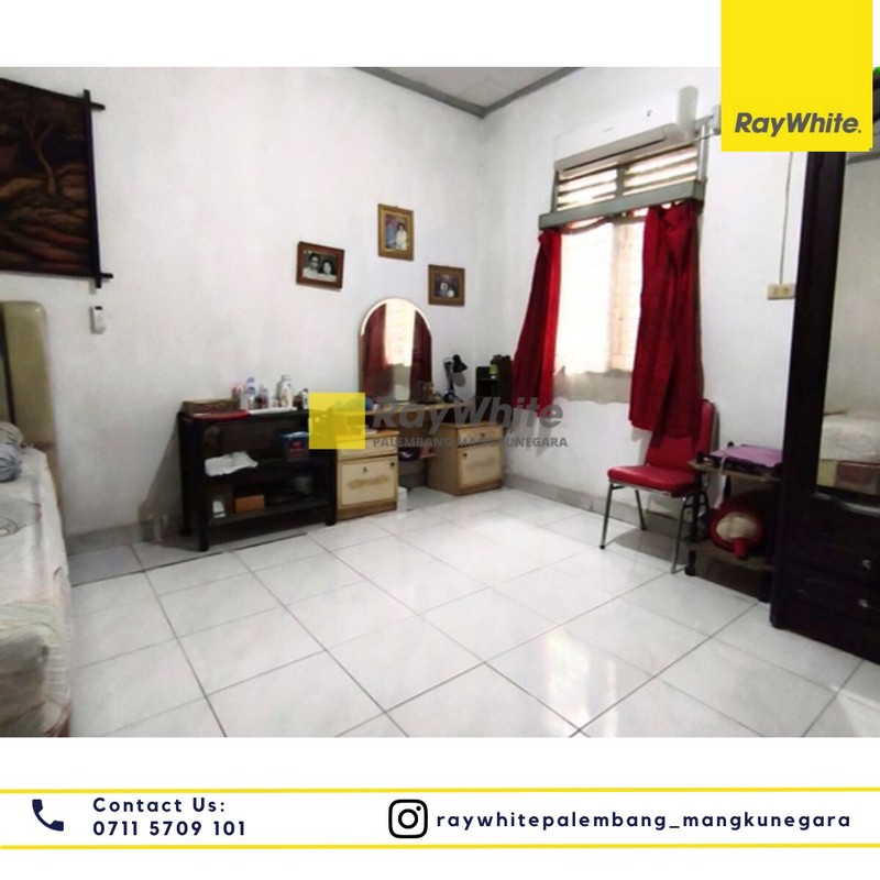 Di jual rumah strategis,bisa buat usaha dan lainnya