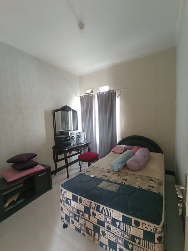 MURAH Dijual Rumah Hook  Puri Surya Jaya - Valencia Garden - Sidoarjo JATIM