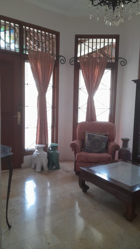 Rumah Hitung Tanah Area Cipete