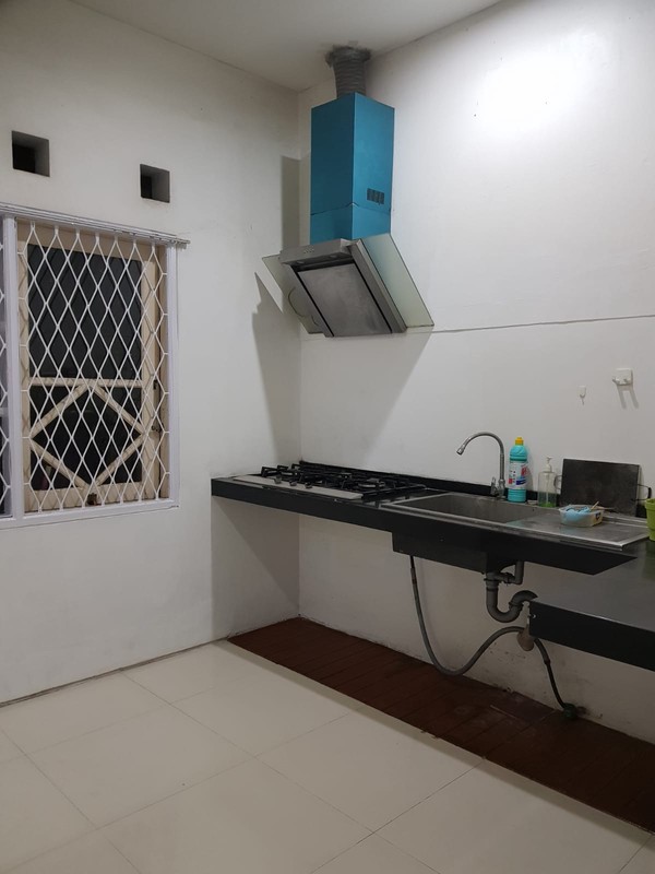 Rumah Semi Furnished Siap Huni di Lokasi Strategis di tengah Kota Jababeka
