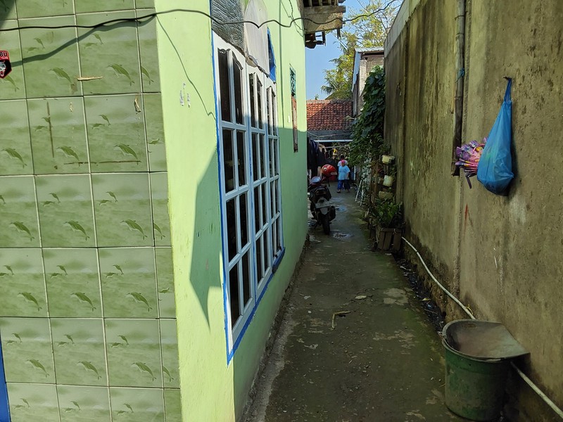 Tanah + Rumah di Kampung Walahir 