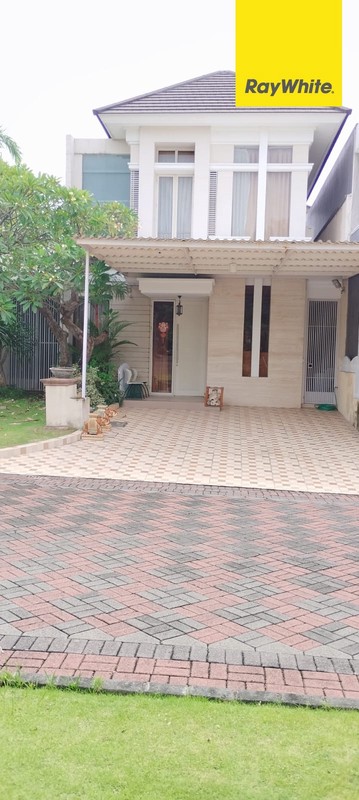 Dijual Rumah 2 lantai di Pakuwon Indah Granada Surabaya