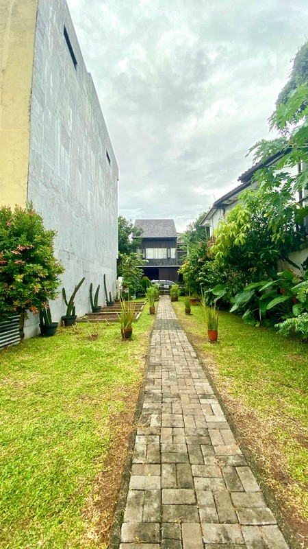 Kavling Exclusive siap bangun dalam perumahan di Kesehatan Bintaro