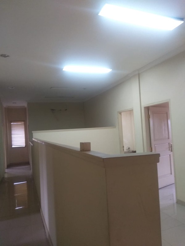 fast sale under njop bangunan ex kantor jaksel