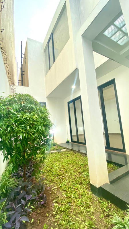 Rumah Brand new dalam perumahan Exclusive di Kesehatan Bintaro