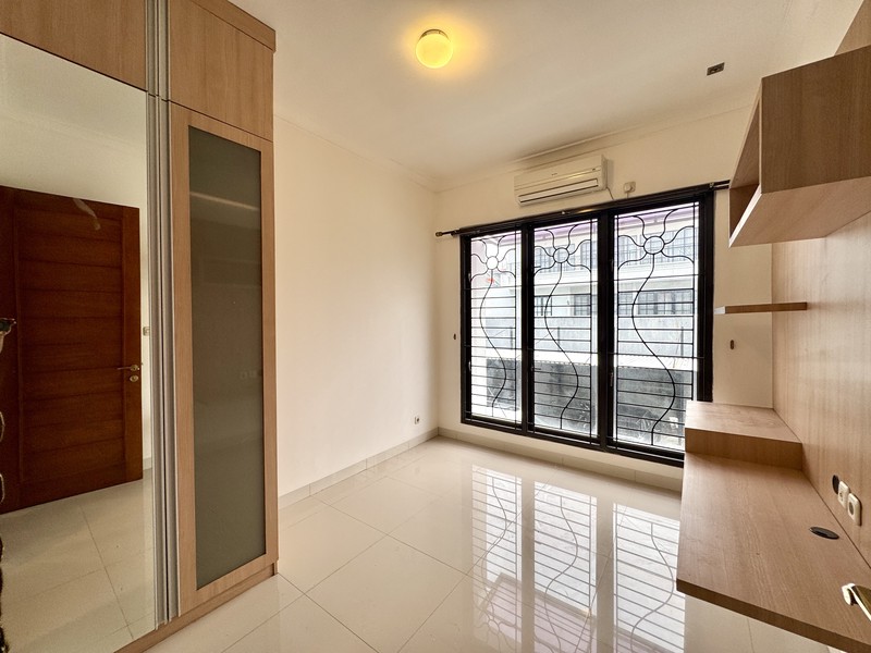 Dijual Rumah di Aarden Townhouse, Menteng, Jakarta Pusat