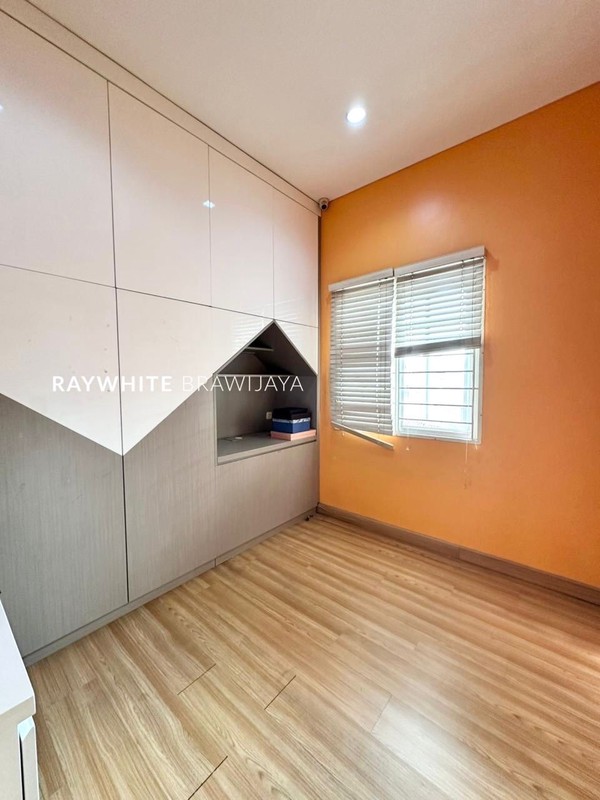 Rumah Dalam Cluster Lingkungan Tenang Area Rengas Ciputat Timur