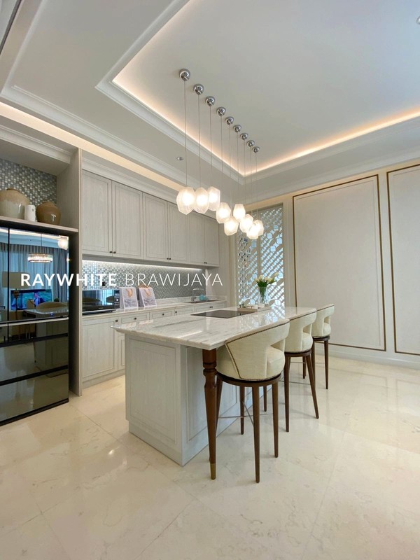 Brand New Townhouse dalam Kompleks Lebak Bulus 