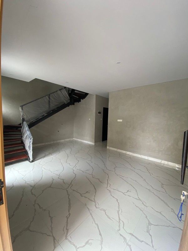 JUAL 2 UNIT RUMAH KUTISARI INDAH UTARA