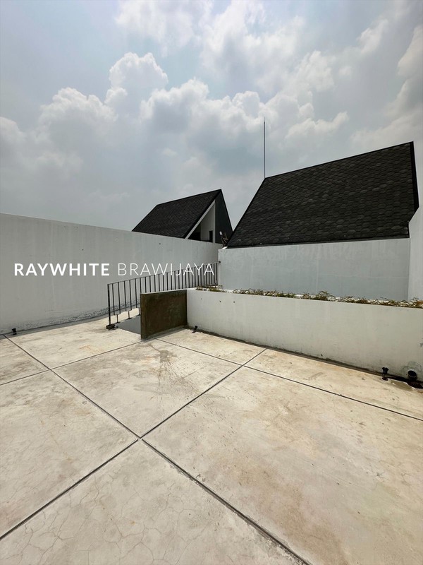 Brand New Townhouse Modern at Pinang Raya Pondok Labu
