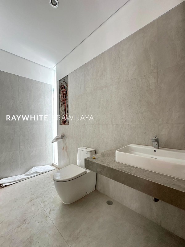 Brand New Townhouse Modern at Pinang Raya Pondok Labu